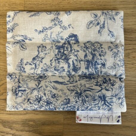 Bouillotte Le P'tit Bébo - Un Amour de Lin ® - Tissu JEUX D'ENFANTS Toile de jouy (1)