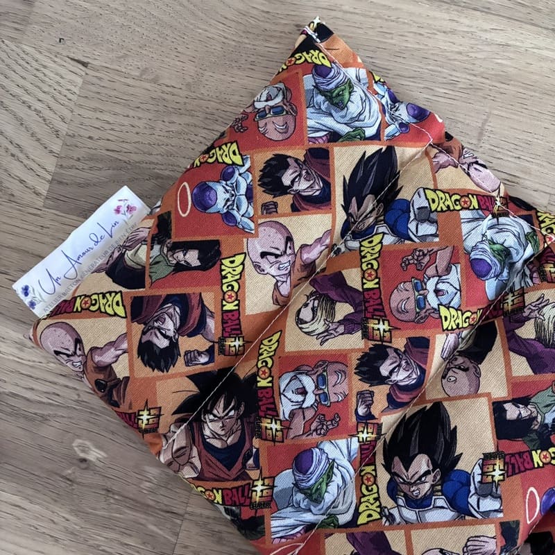 Bouillotte sèche aux graines de lin - Modèle CHOUCHOU - Tissu DRAGON BALL SUPER- Un Amour de Lin® (3)