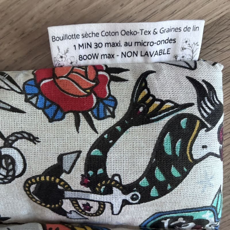 Bouillotte sèche aux graines de lin - Modèle CHOUCHOU - Tissu TATTOO LUCKY LOVE - Un Amour de Lin® (3)