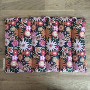 Bouillotte sèche aux graines de lin - Modèle MAXI - Tissu CHILDHOOD - Un Amour de Lin®