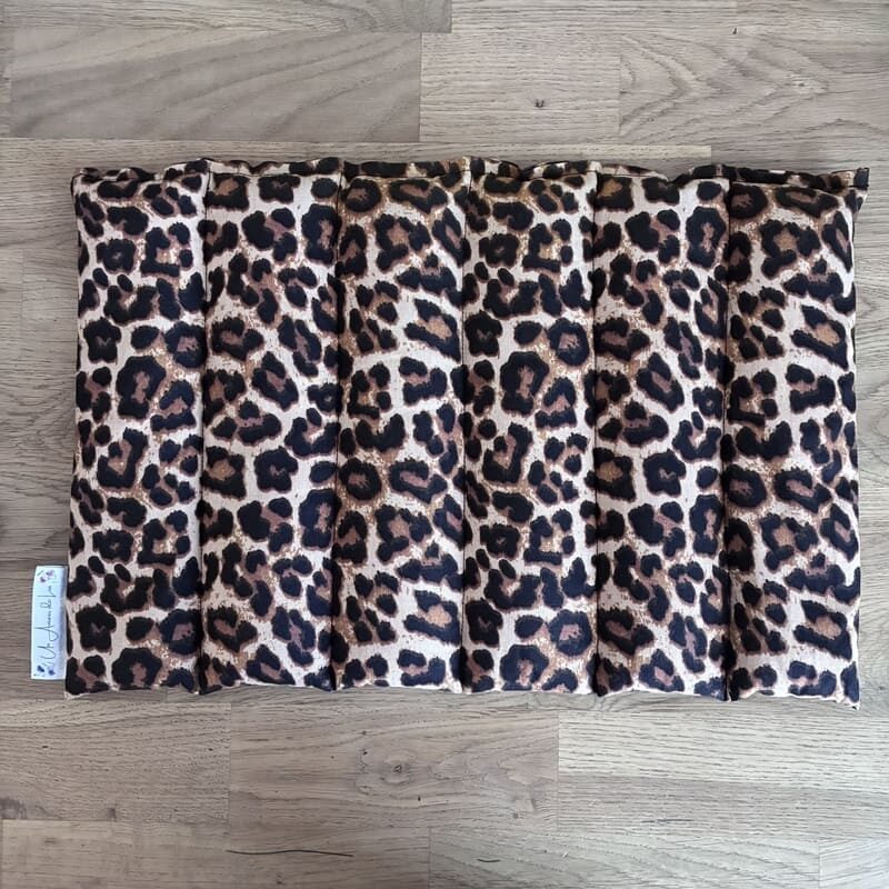 Bouillotte sèche aux graines de lin - Modèle MAXI - Tissu LEOPARD - Un Amour de Lin®