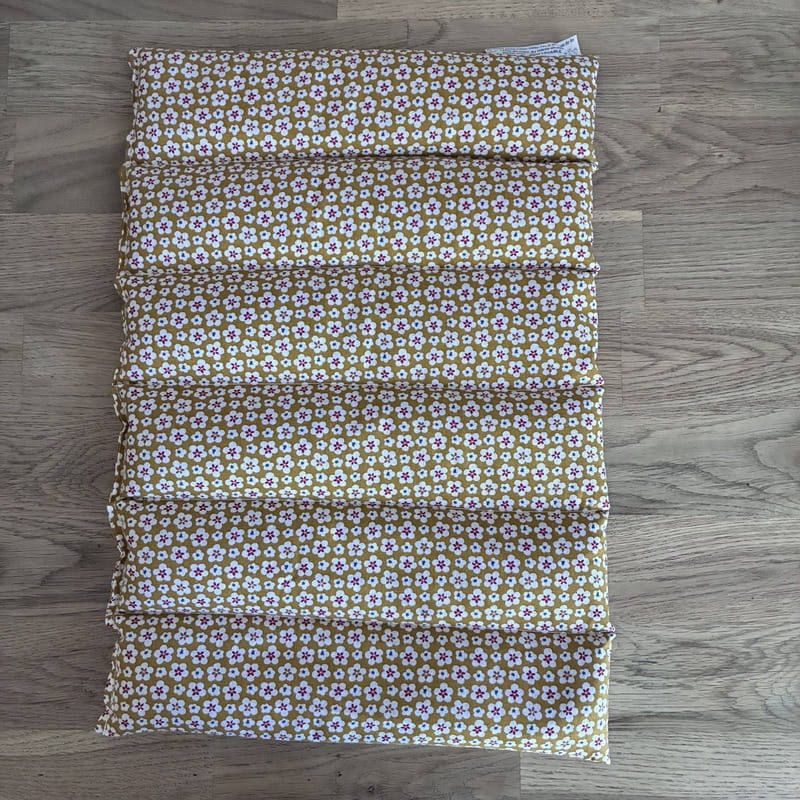 Bouillotte sèche aux graines de lin - Modèle MAXI - Tissu MAO Jaune - Un Amour de Lin® (1)