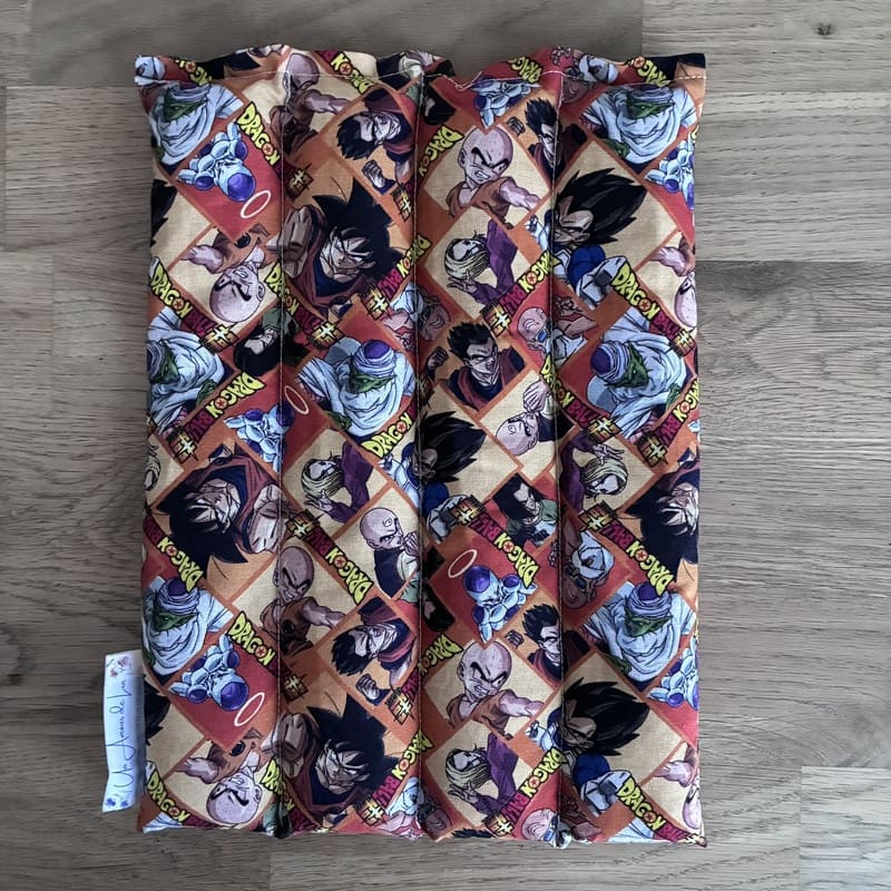 Bouillotte sèche aux graines de lin - Modèle NANA - Tissu DRAGON BALL SUPER - Un Amour de Lin®